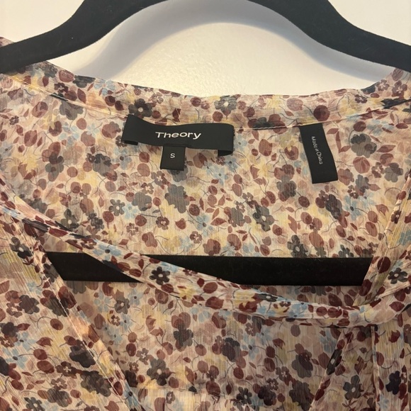 Theory Floral Sheer Bernetta Multi Chiffon High Low Blouse Top Silk Size Small - Picture 8 of 8